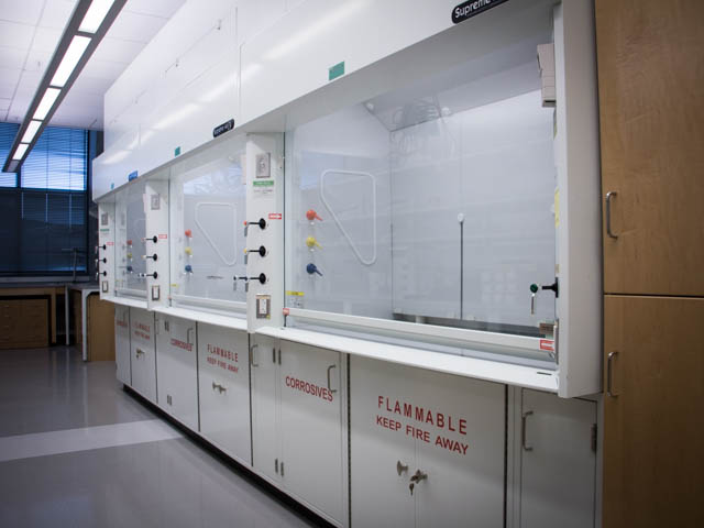 lab fume hoods supplier Malaysia